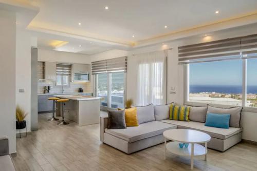 Villa-Makrilis1
